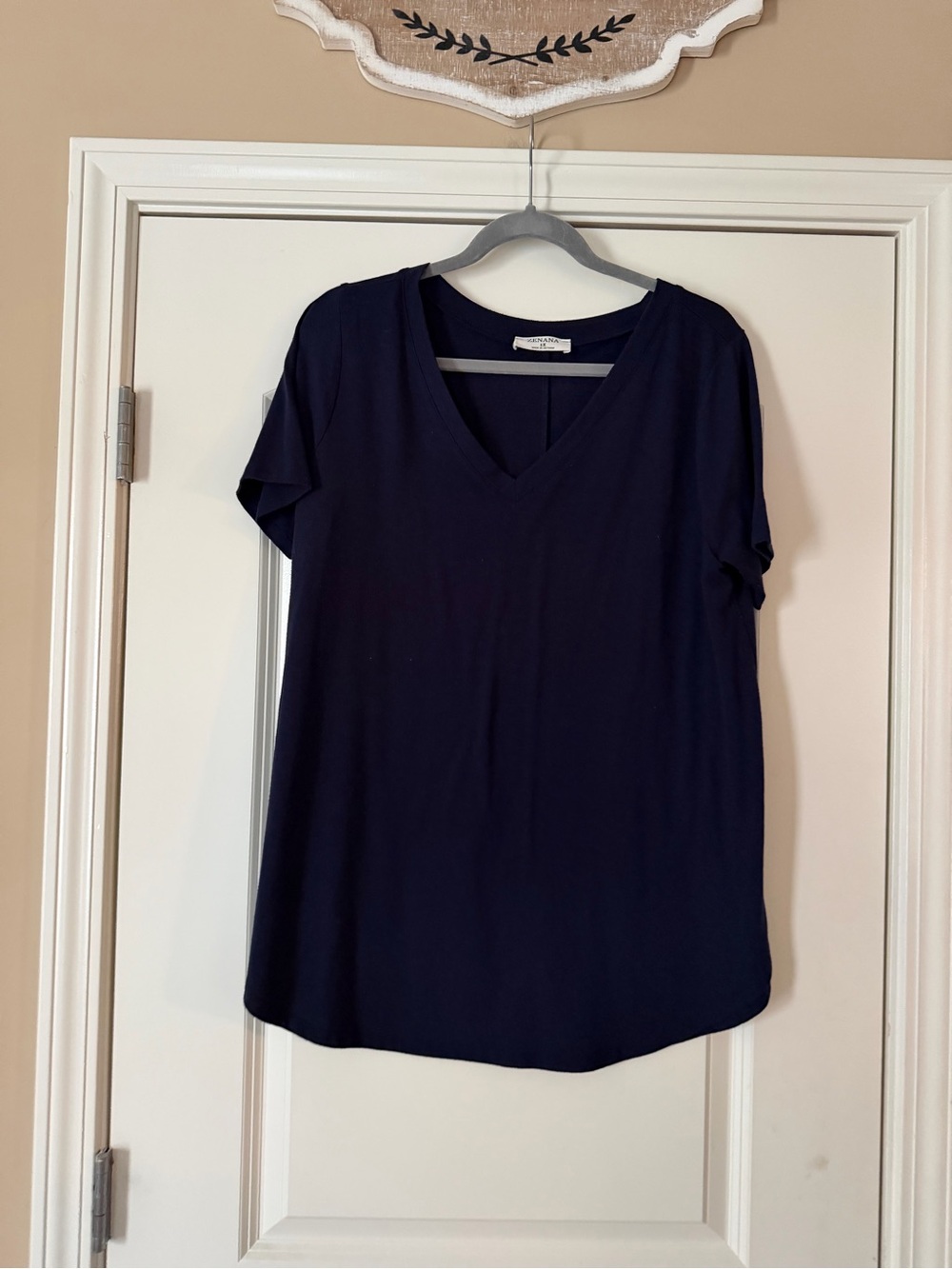 Zenana Outfitters Navy V-Neck Short Sleeve Tee